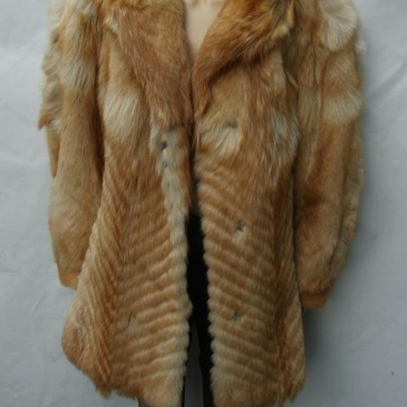 Vintage Mountain Flowers Brand Fox Fur Coat Sz 48 - Picture 5 of 14